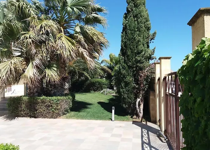 Welcome In Villa Sciacca